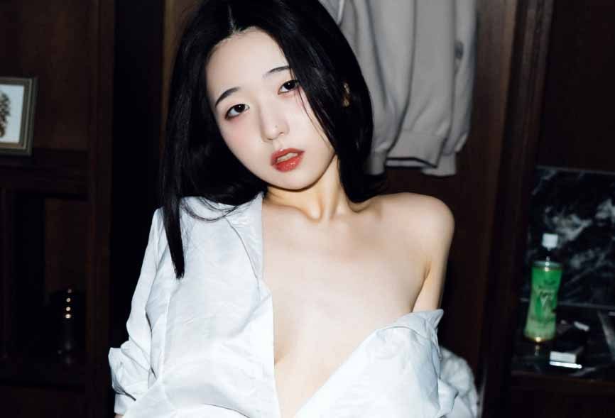 《韩国纯欲网红YeonWoo 超清 图集+视频 合集》30套 【60GB】-资源岛资源岛